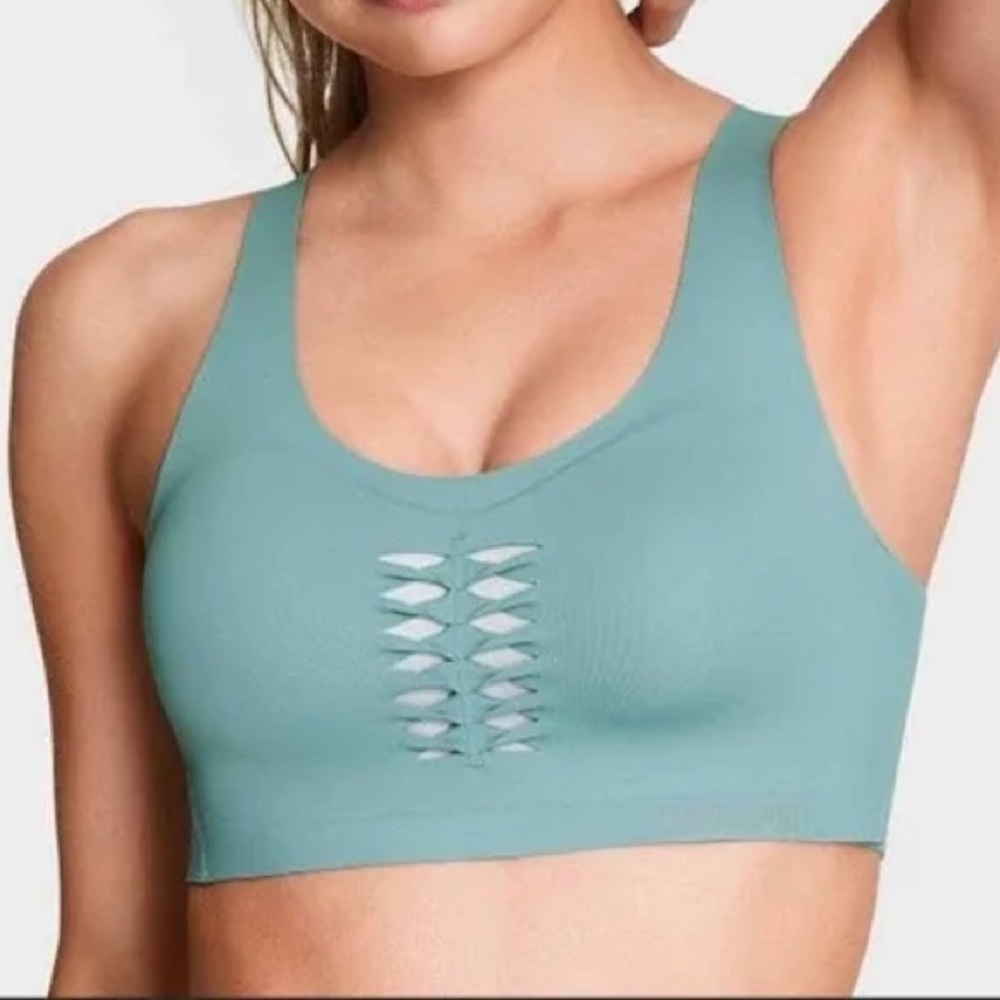 Victoria’s Secret Angel Max Sports Bra
